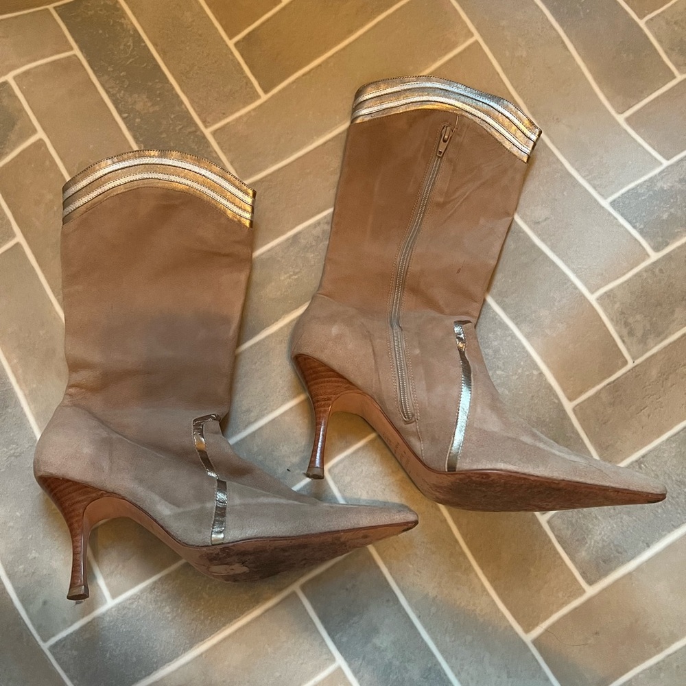 3/$15 Constança Basto Beige Pointed Toe Heeled Boots